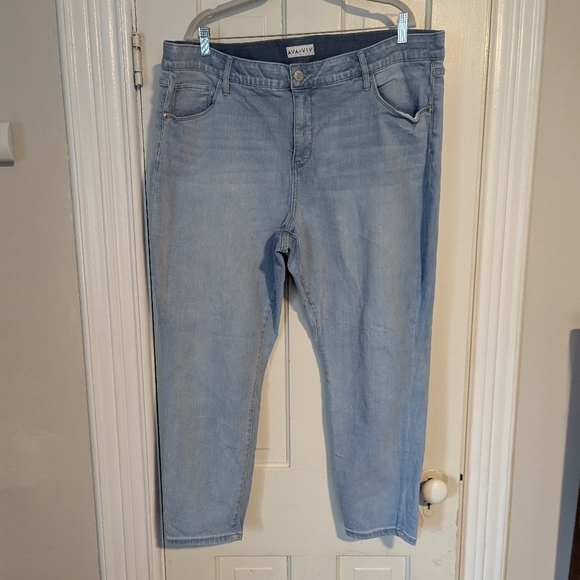 Ava & Viv Women's Blue Jeans - Picture 2 of 4